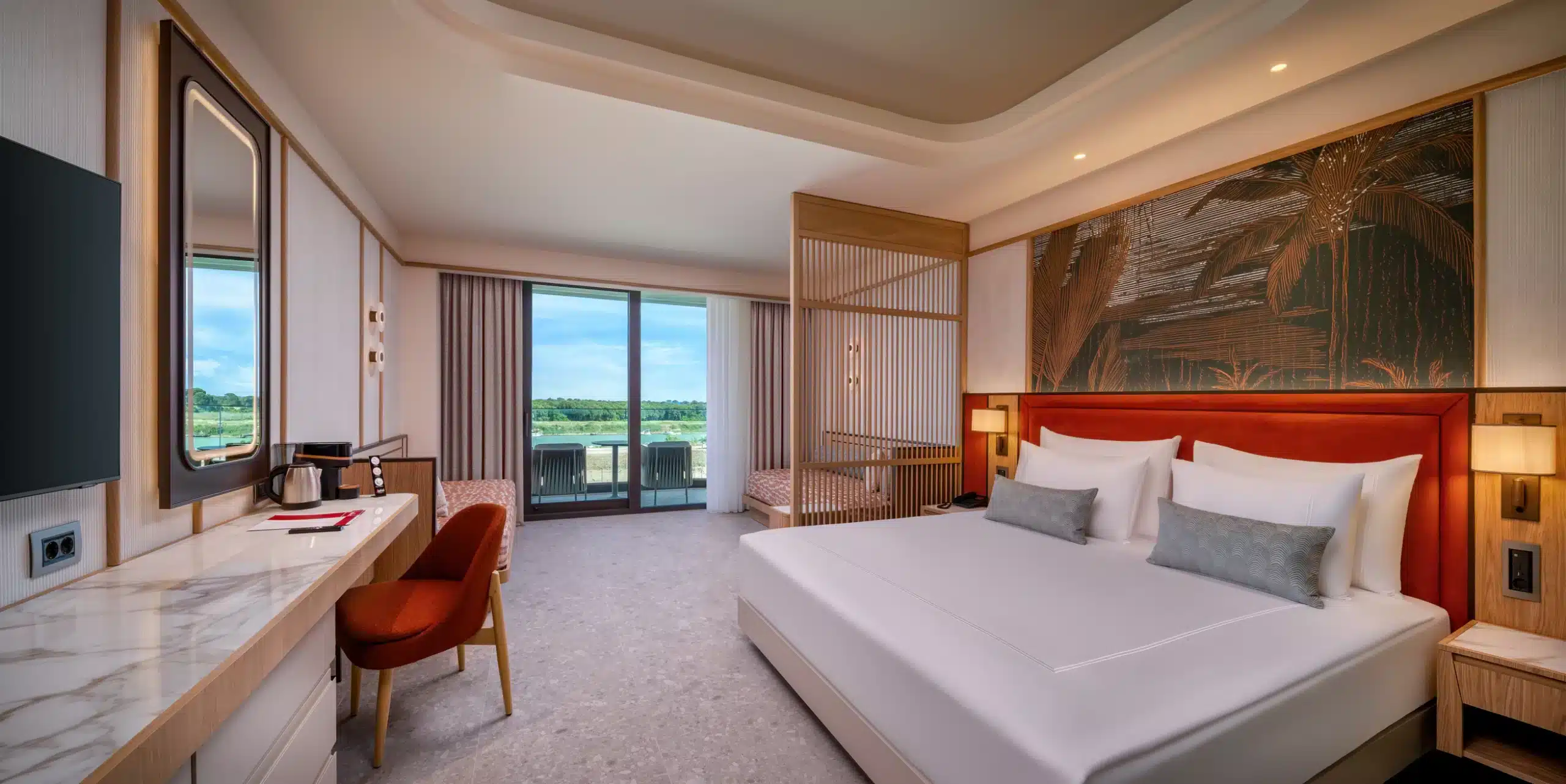 Deluxe Superior Room